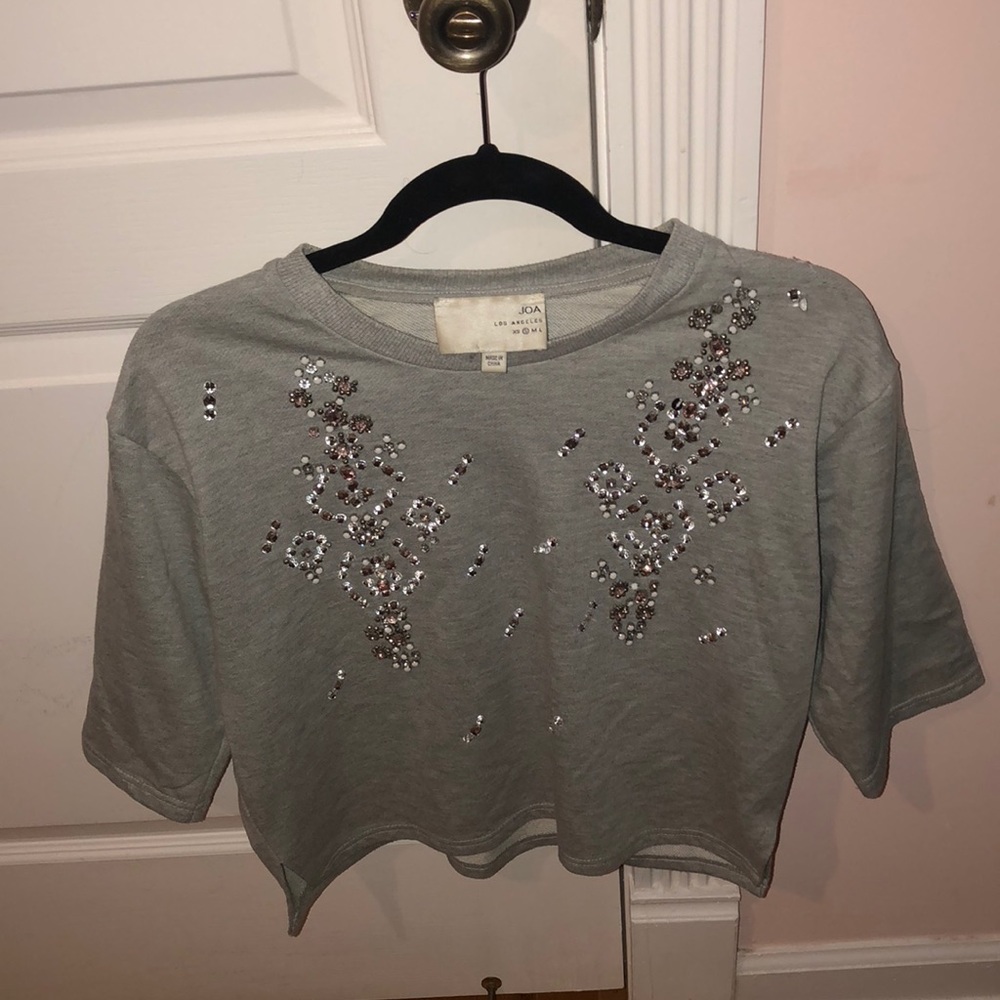 Gray mid sleeved sequined shirt